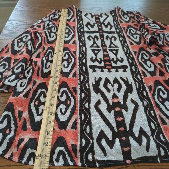 Chico's size‎ 2 / L brown coral geometric Tunic long sleeve tab sleeve V neck - Picture 15 of 16